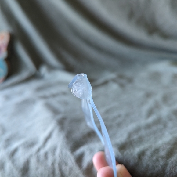 5/$20 🌼 Disney Frozen Elsa Cloak Replacement Hasbro Figure Loose Transparent - Picture 10 of 10